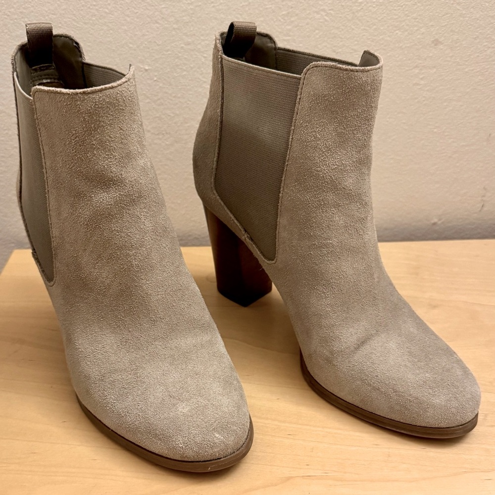 Michael Kors Tan Booties
